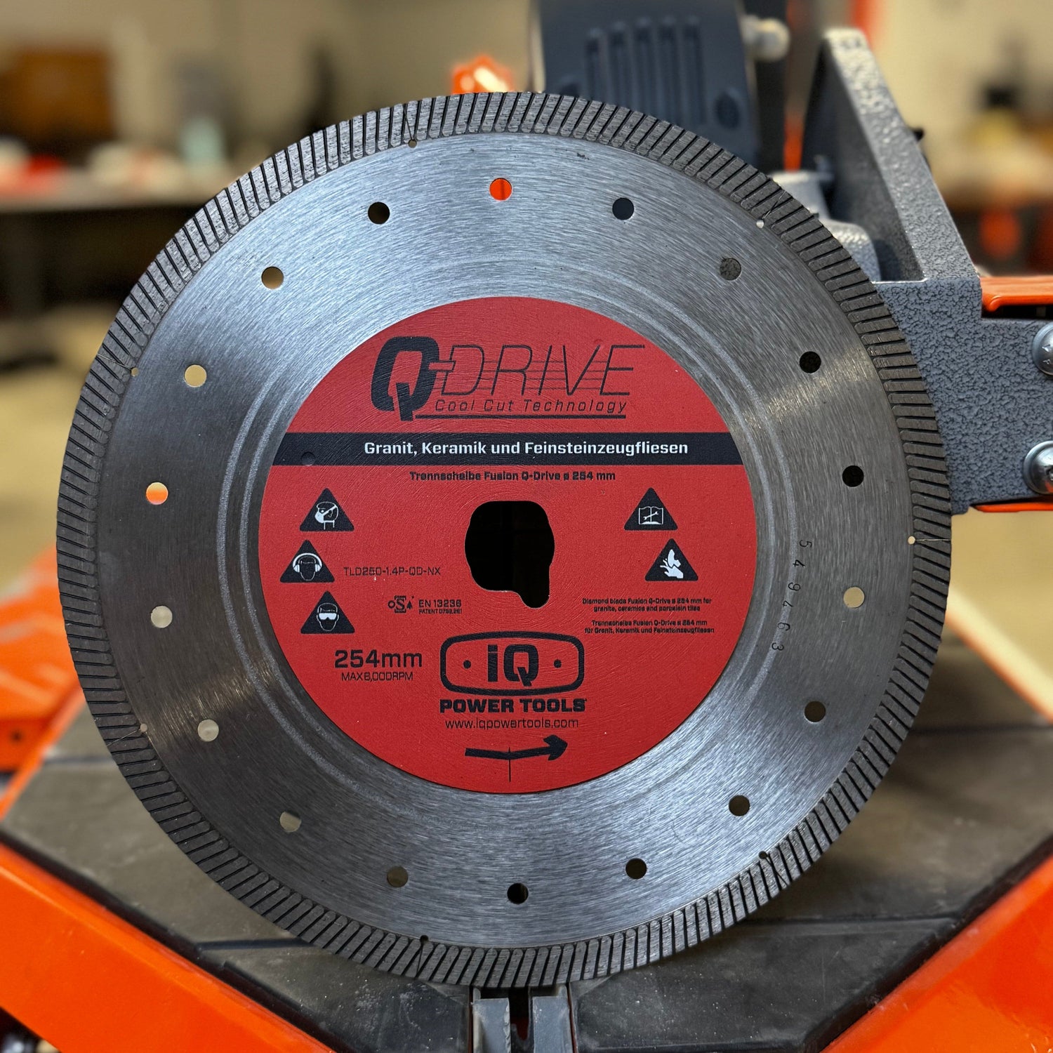 How to Choose the Right iQ Power Tools Blade for Your Job