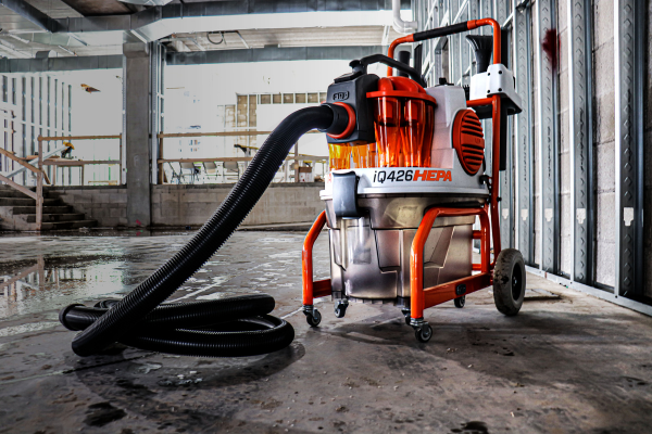 iQ426HEPA Dust-Free Dry-Cutting Saws | iQ Power Tools