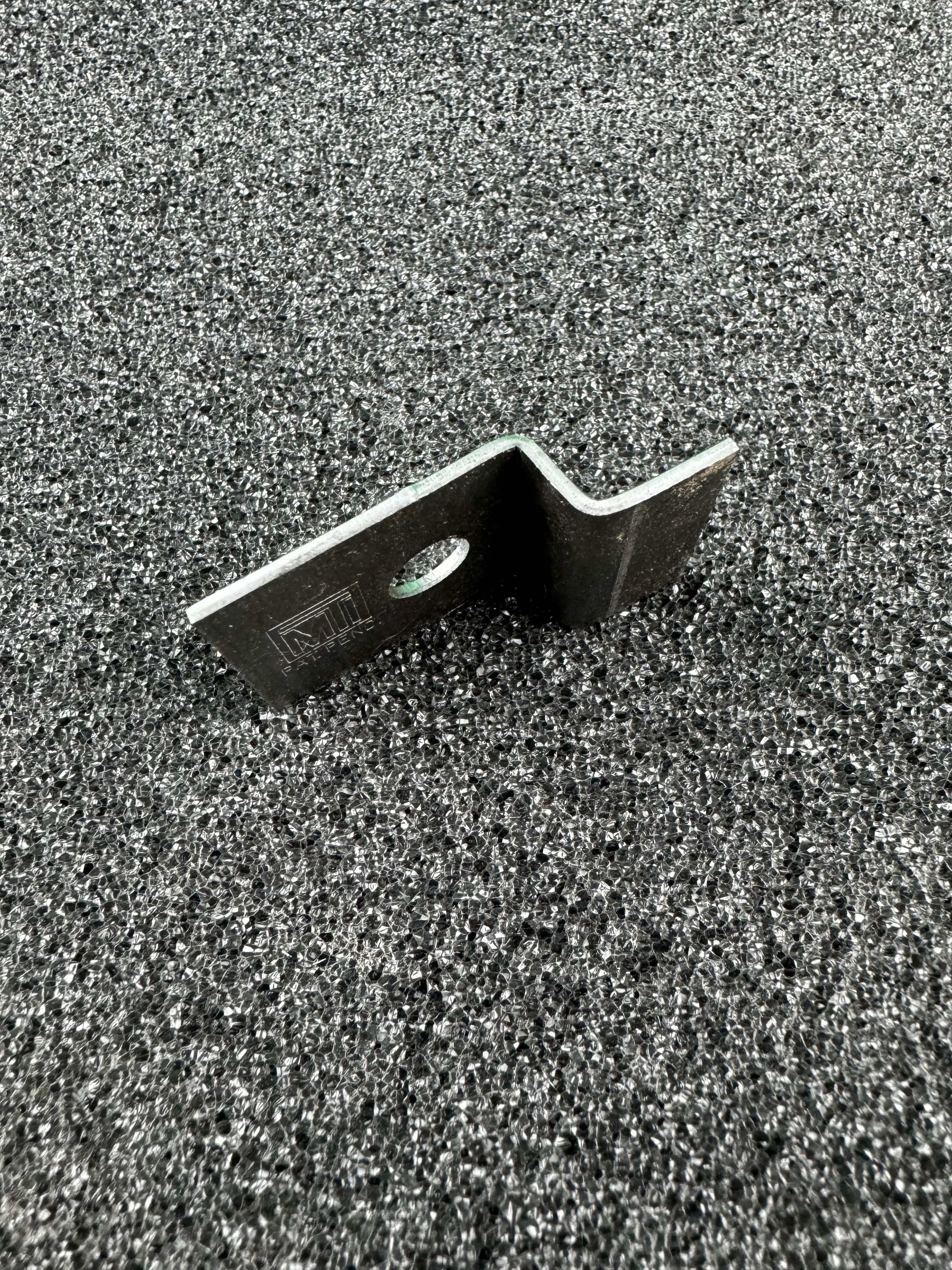 3/8" Clips with Nail in Anchors and 3 complimentary Drill Bits (250/Box) - iqpowertools