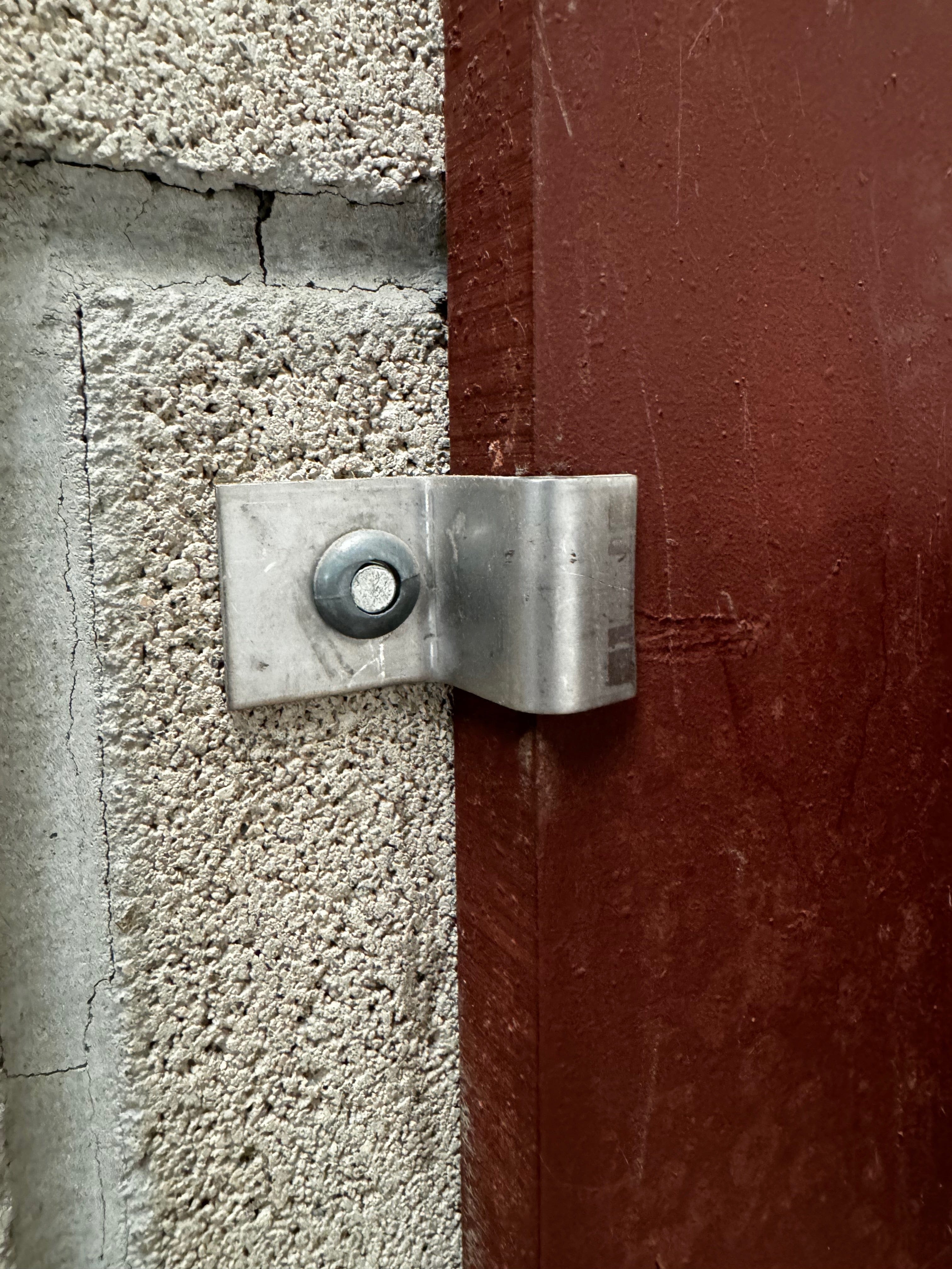 3/4" Clips with Nail in Anchors - iqpowertools