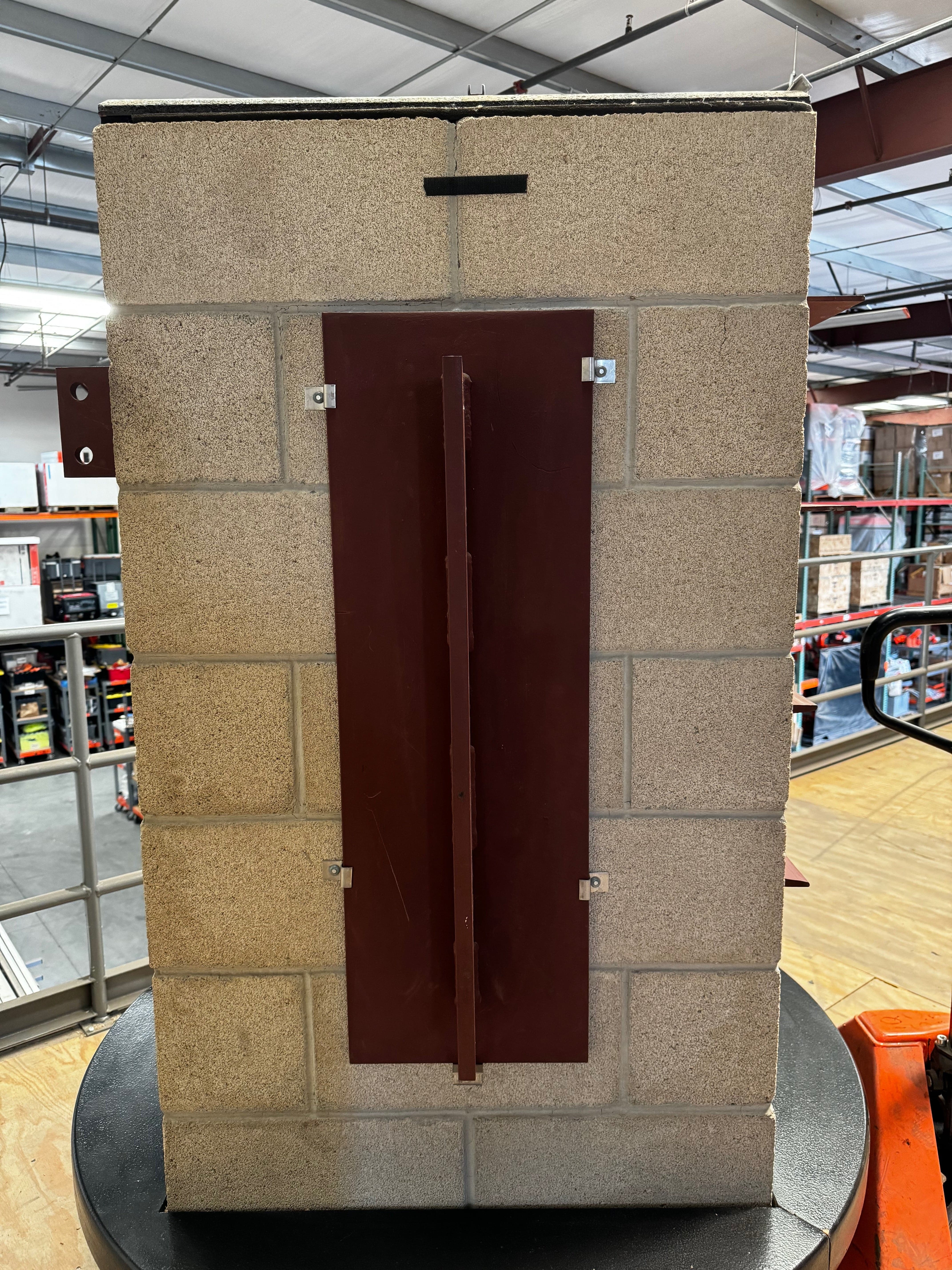 C0 - 1/4" Clips with Nail in Anchors and 3 complimentary Drill Bits - iqpowertools